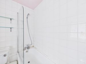 Photo 15- click for photo gallery